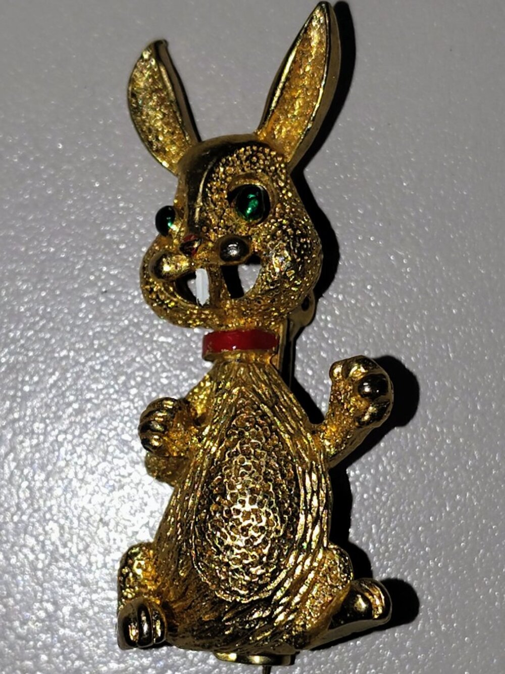 Vintage Gold‑Tone Rabbit Brooch Pair – Marked D – Novelty Animal Pins